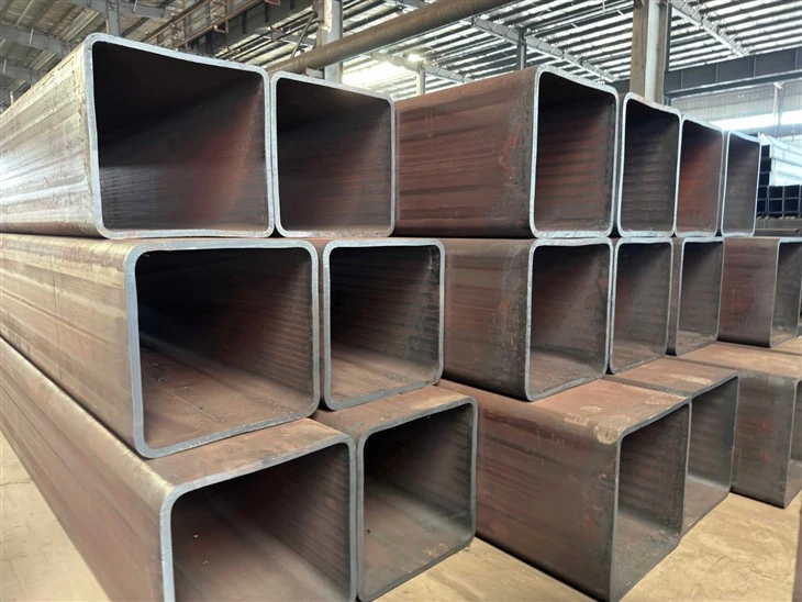 Hot Finished Square Pipe factory